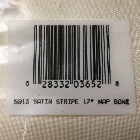 TOWN & COUNTRY LINEN Dinner Napkins NEW! - Picture 9 of 9